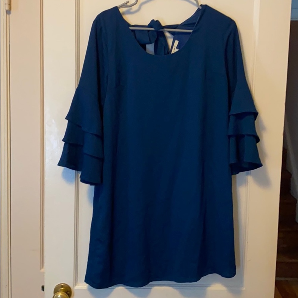 Blue 3/4 sleeve dress